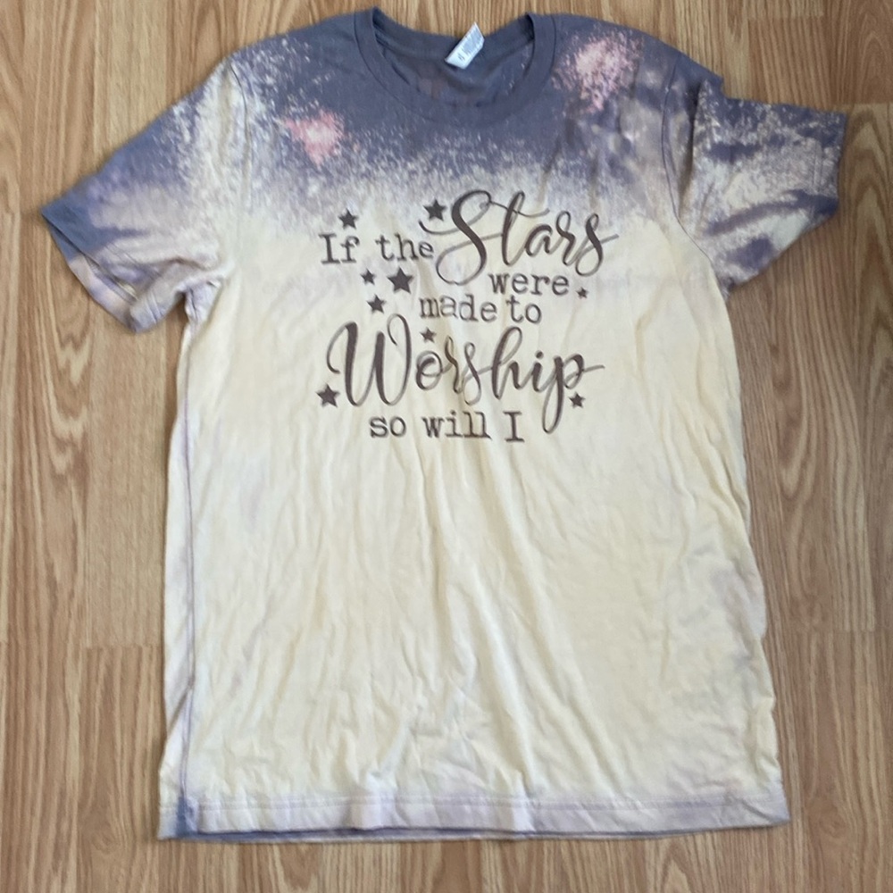 Women’s Etsy bleached tee shirt shorts size large